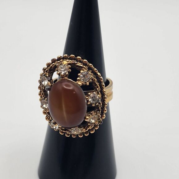 Vintage Uncas Gold Tone, Brown Glass, & CZ Adjustable Ring - Picture 1 of 6